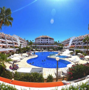Parque Santiago I - Studio Apartment